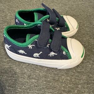 Brand new toddler converse size 5